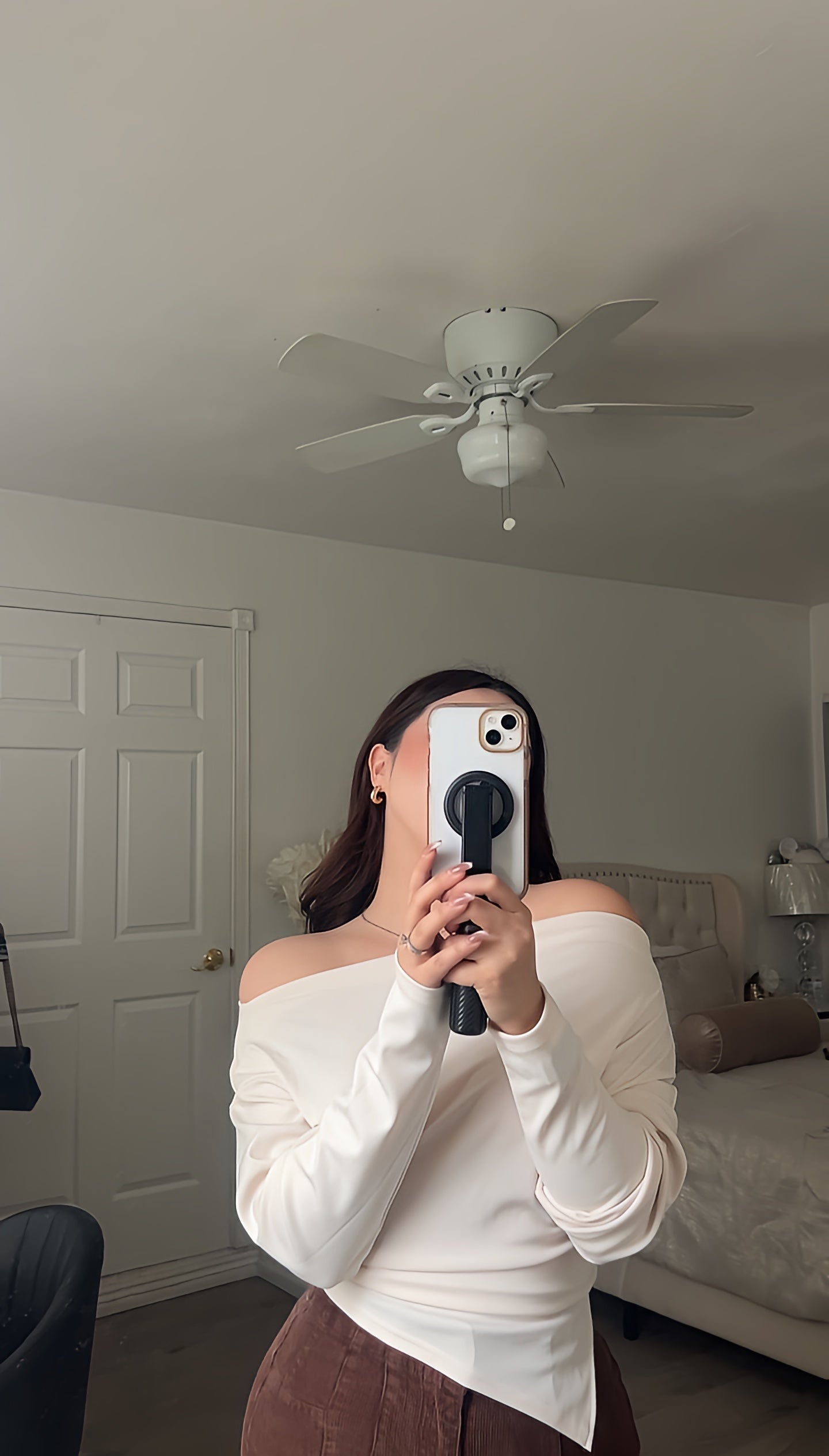 One shoulder long sleeve shirt✨